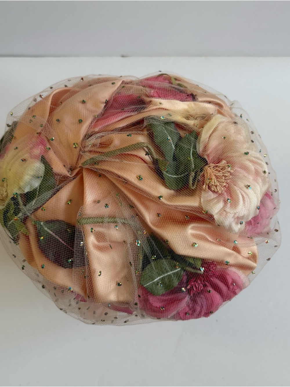 Vintage Christian Dior Chapeaux Floral Union Made Peach Pink Hat Satin Net - Picture 2 of 8